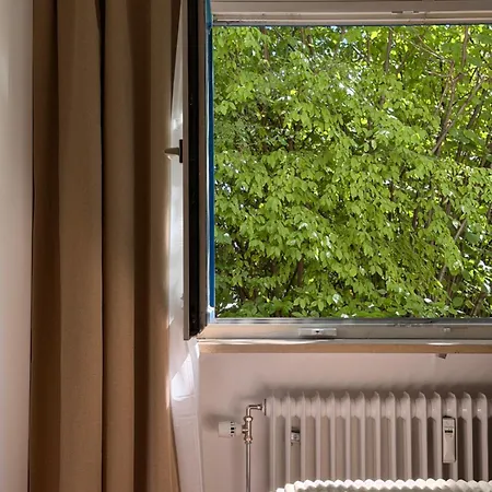 Apartment Bleibe No 01 Obersendling Ruhige Lage Vollständig Ausgestattet München